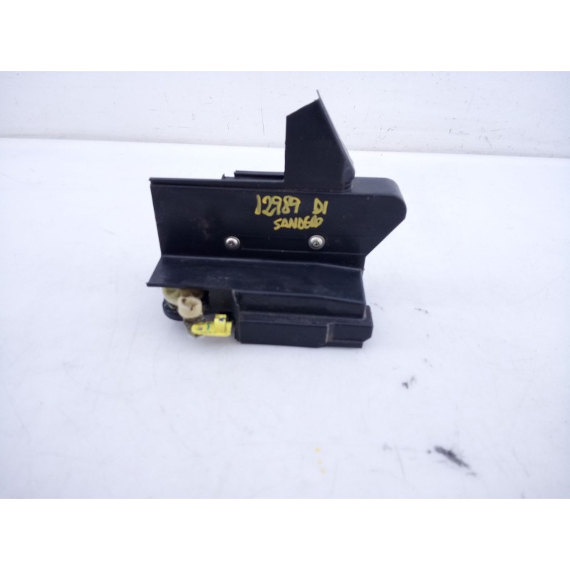 Recambio de cerradura puerta delantera izquierda para dacia sandero stepway referencia OEM IAM 805039362  