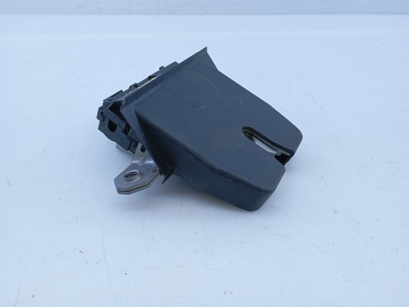 Recambio de cerradura maletero / porton para ford kuga (cbv) titanium 4x2 referencia OEM IAM   