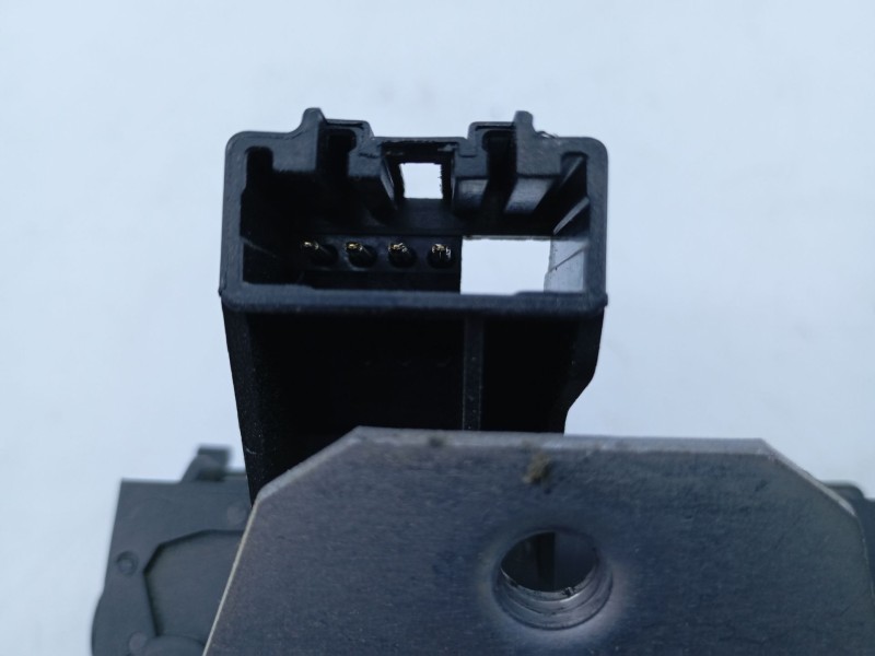 Recambio de cerradura maletero / porton para ford kuga (cbv) titanium 4x2 referencia OEM IAM   