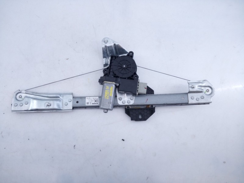 Recambio de elevalunas delantero izquierdo para dacia sandero stepway referencia OEM IAM   