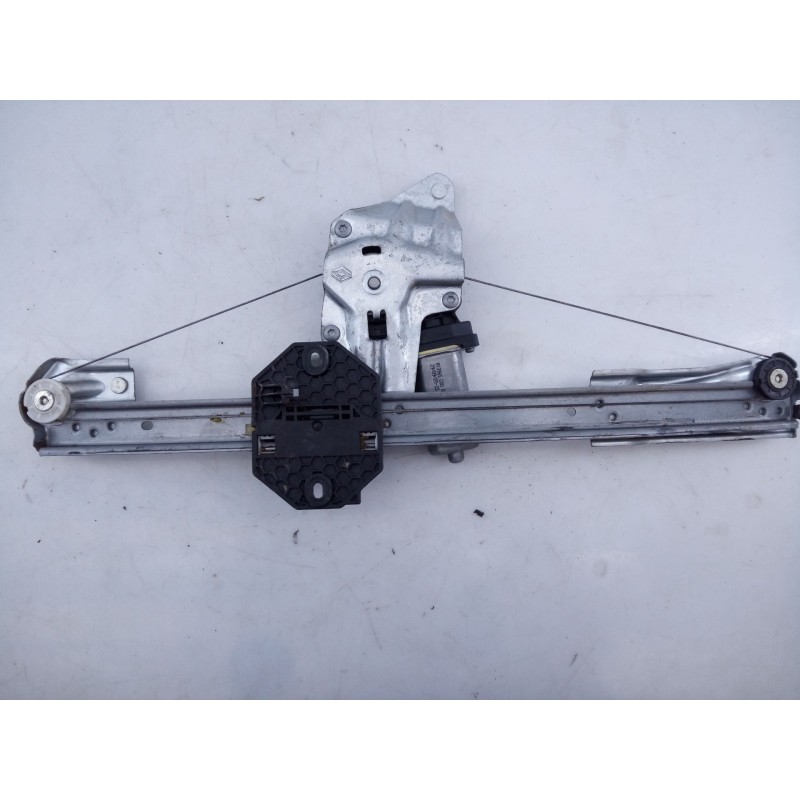 Recambio de elevalunas delantero izquierdo para dacia sandero stepway referencia OEM IAM   