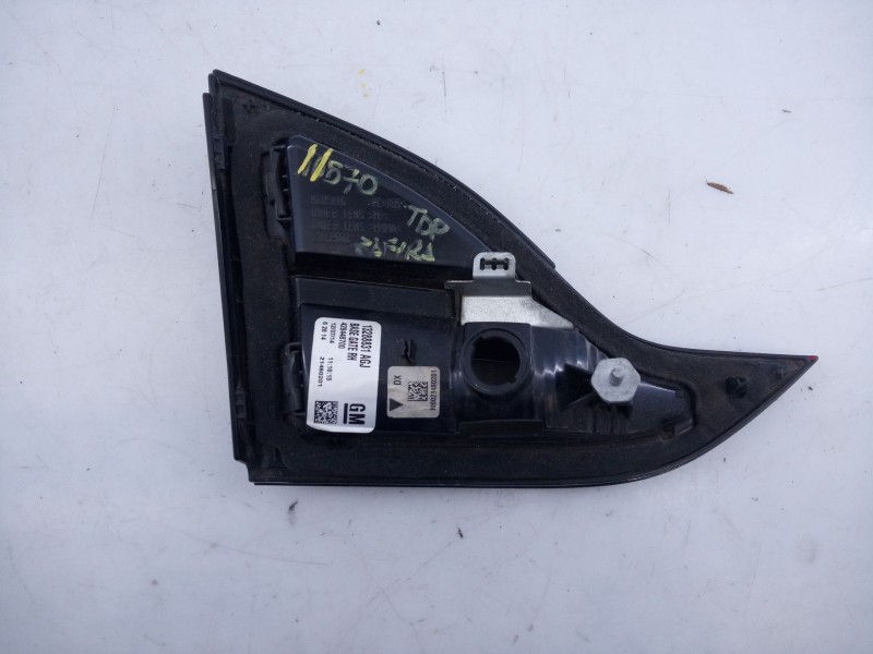 Recambio de piloto trasero derecho porton para opel zafira tourer expression referencia OEM IAM 13288831 428448700 