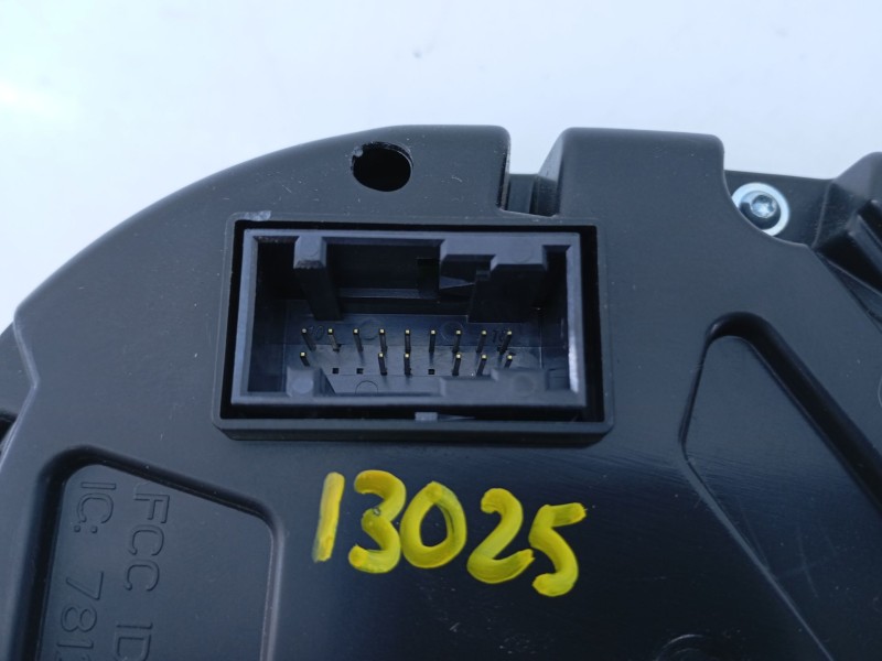 Recambio de cuadro instrumentos para skoda fabia combi familiar comfort referencia OEM IAM 6V0920740E A3C07698100 