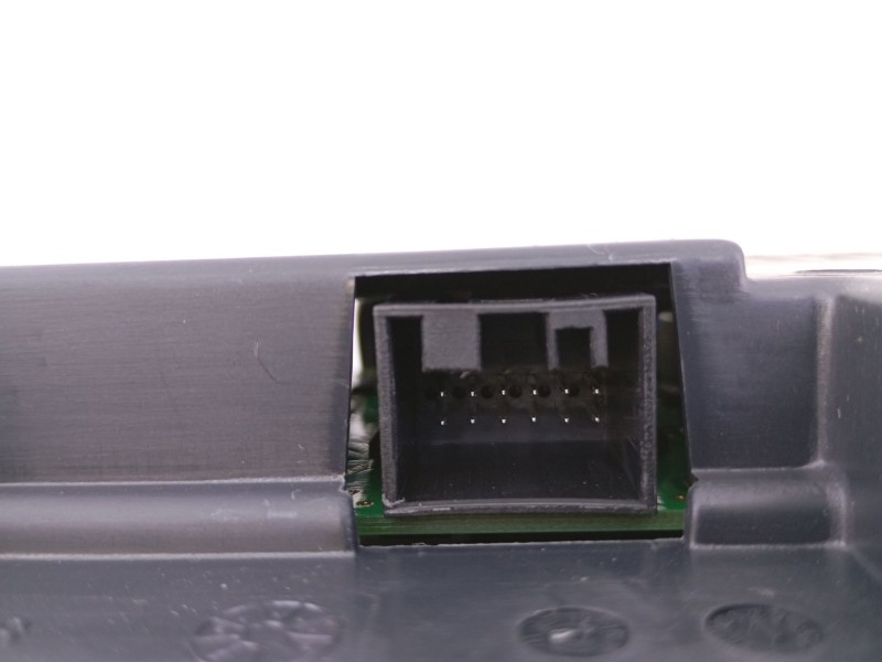 Recambio de cuadro instrumentos para bmw serie 1 lim. (f20) 116d referencia OEM IAM 17649411 268910801 