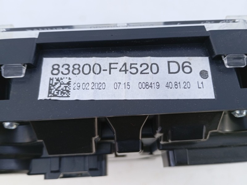 Recambio de cuadro instrumentos para toyota c-hr hybrid dynamic referencia OEM IAM 83800F4520  