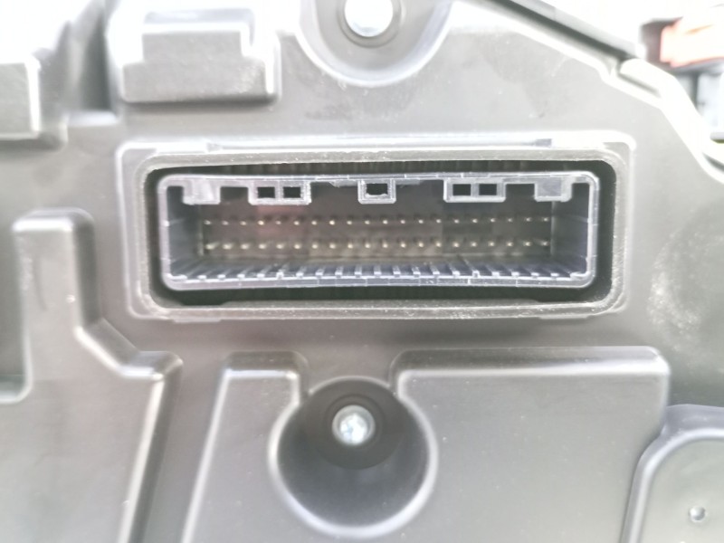 Recambio de cuadro instrumentos para toyota c-hr hybrid dynamic referencia OEM IAM 83800F4520  