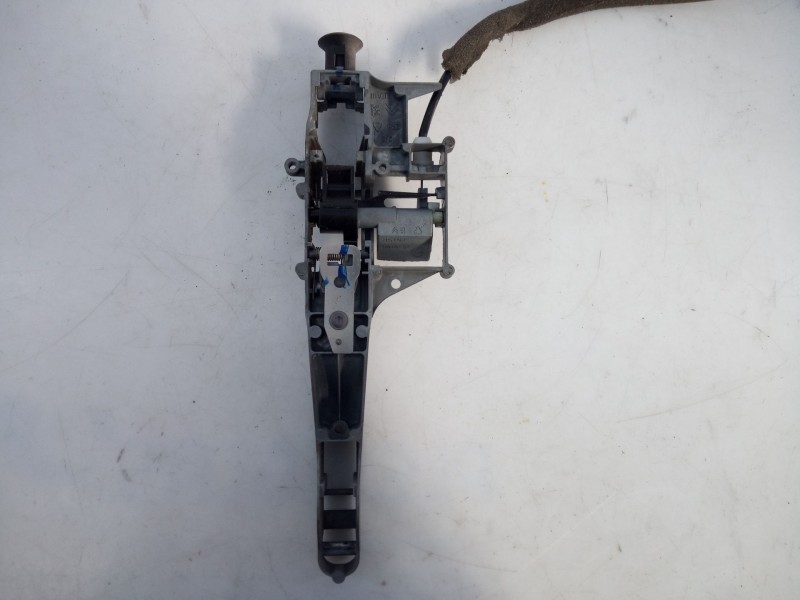 Recambio de cerradura puerta trasera derecha para citroen berlingo cuadro confort referencia OEM IAM   