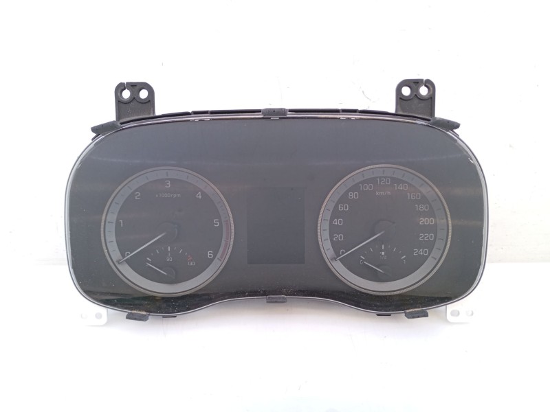 Recambio de cuadro instrumentos para hyundai tucson essence 2wd referencia OEM IAM 94003D7730  