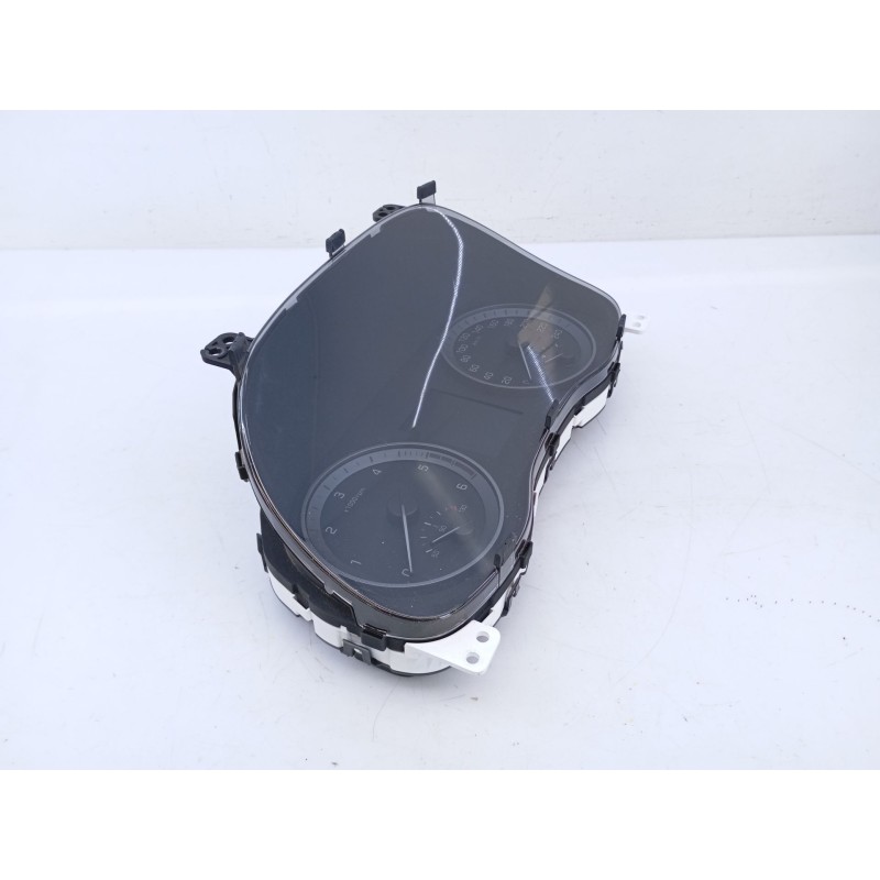 Recambio de cuadro instrumentos para hyundai tucson essence 2wd referencia OEM IAM 94003D7730  
