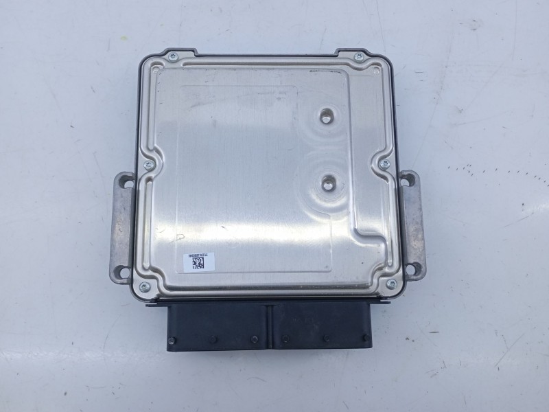 Recambio de centralita motor uce para jaguar xe prestige referencia OEM IAM KY3212B684FBA 0281035418 