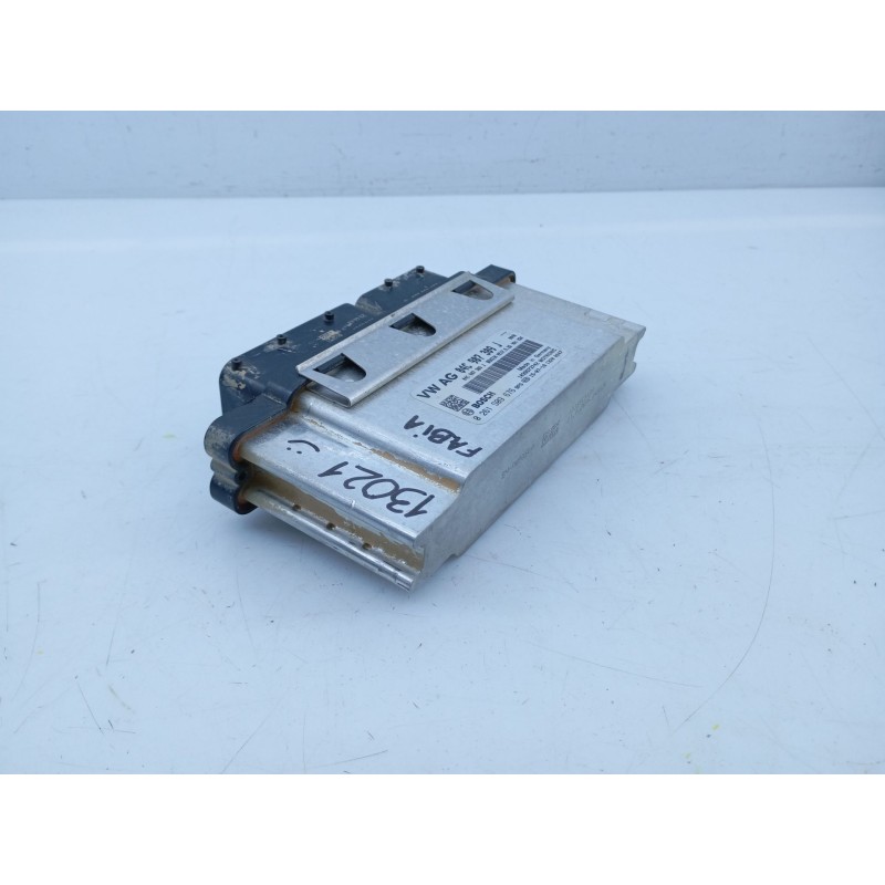 Recambio de centralita motor uce para skoda fabia active referencia OEM IAM 04C907309J 0261S09676 