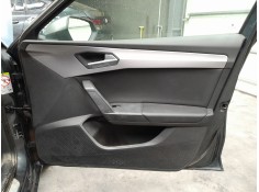 GUARNECIDO PUERTA DELANTERA DERECHA 