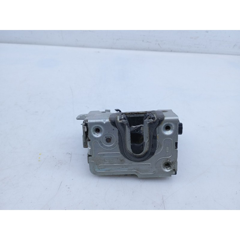 Recambio de cerradura puerta trasera izquierda para dacia sandero laureate referencia OEM IAM PA6GF30  