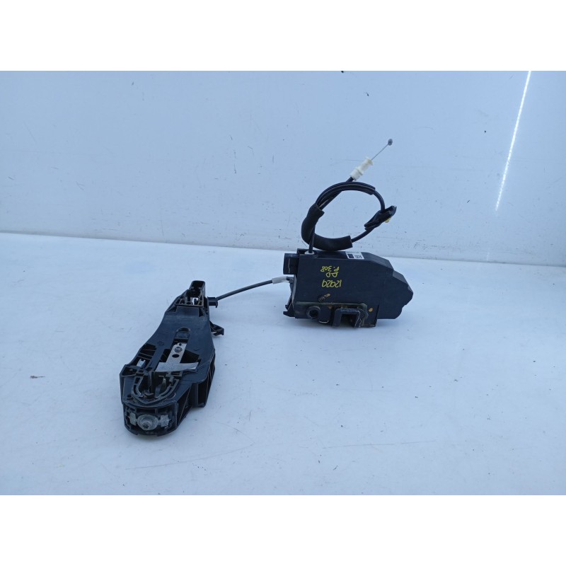 Recambio de cerradura puerta delantera derecha para peugeot 308 active referencia OEM IAM 9810309380  