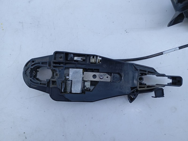 Recambio de cerradura puerta delantera derecha para peugeot 308 active referencia OEM IAM 9810309380  