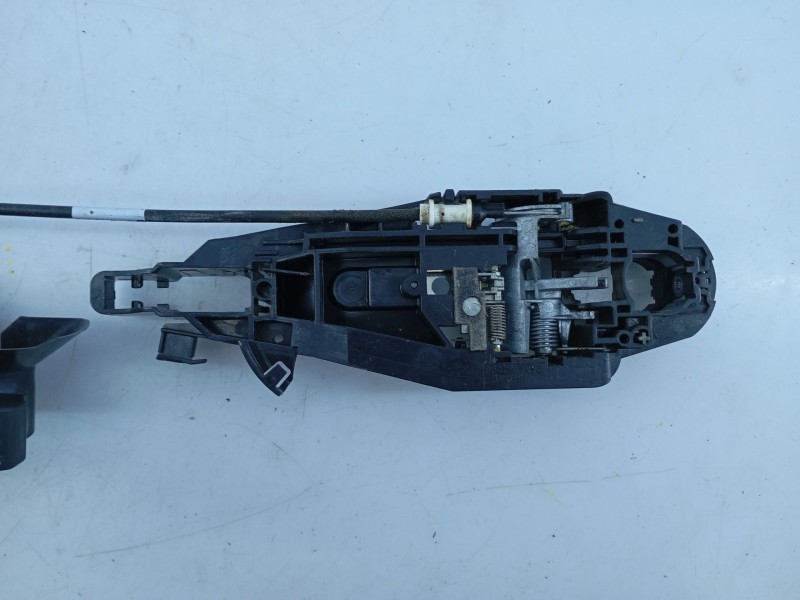 Recambio de cerradura puerta delantera derecha para peugeot 308 active referencia OEM IAM 9810309380  