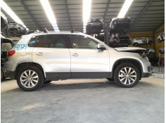 VOLKSWAGEN TIGUAN (5N2)