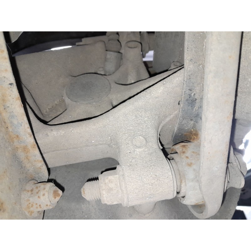 Recambio de mangueta trasera izquierda para volkswagen tiguan tiguan sport referencia OEM IAM   