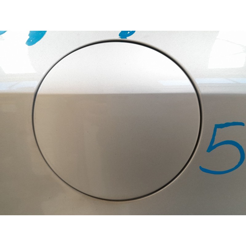 Recambio de tapa exterior combustible para volkswagen tiguan tiguan sport referencia OEM IAM   