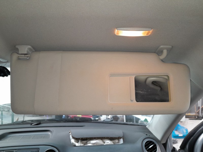 Recambio de parasol derecho para volkswagen tiguan tiguan sport referencia OEM IAM   
