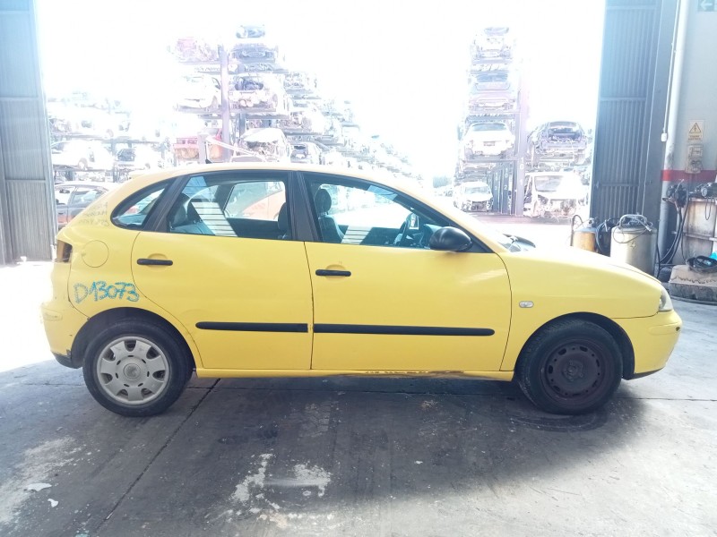 seat ibiza (6l1) del año 2002