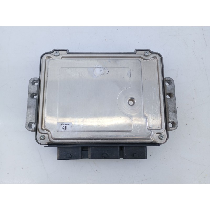 Recambio de centralita motor uce para renault megane iii coupé-cabrio 1.9 dci diesel fap referencia OEM IAM   