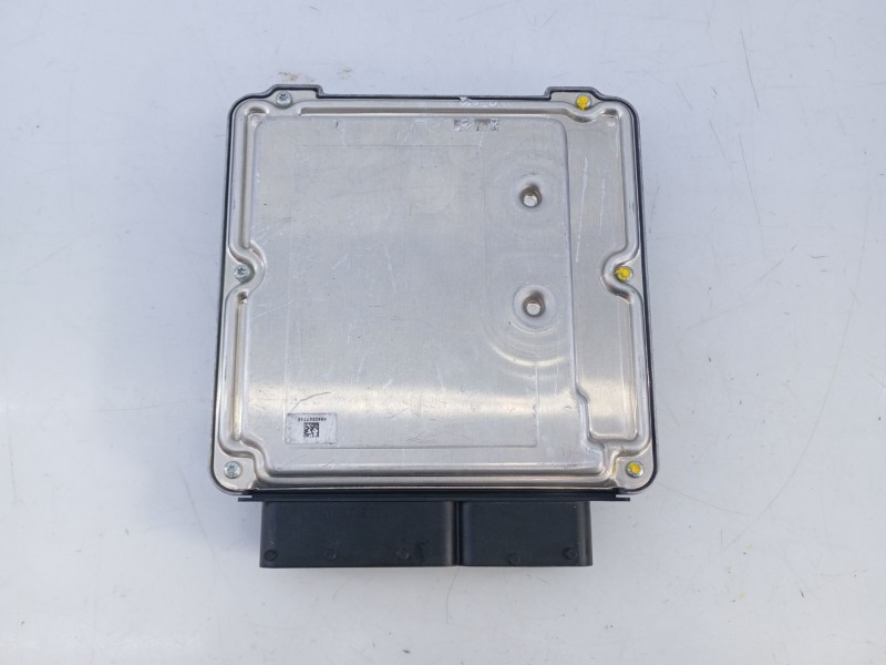 Recambio de centralita motor uce para volkswagen caddy furgón/kombi furgón 4motion bmt referencia OEM IAM 04L907309AB 0281031786