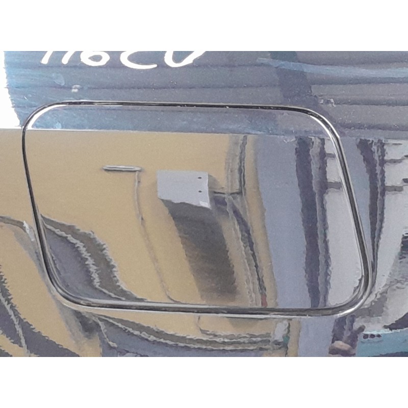 Recambio de tapa exterior combustible para audi q2 q2 30 tdi referencia OEM IAM   