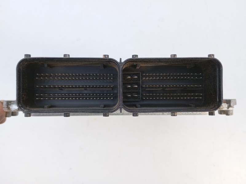 Recambio de centralita motor uce para kia sportage gt line referencia OEM IAM 391012U945  