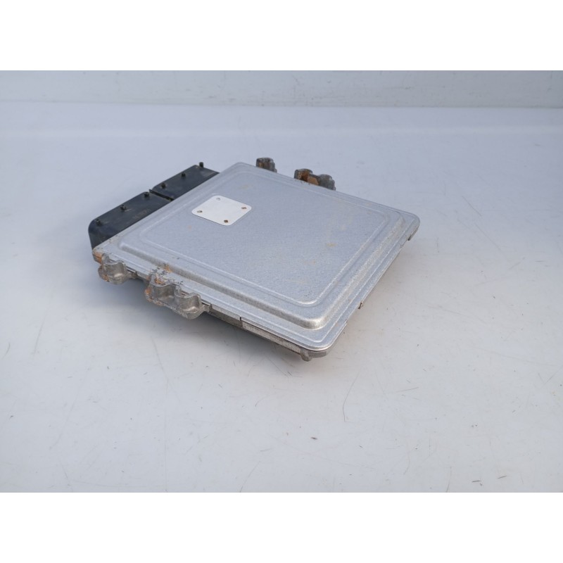 Recambio de centralita motor uce para kia sportage gt line referencia OEM IAM 391012U945  