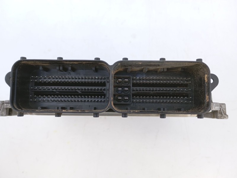 Recambio de centralita motor uce para kia sportage 1.7 crdi cat referencia OEM IAM 391502A380 0281032614 