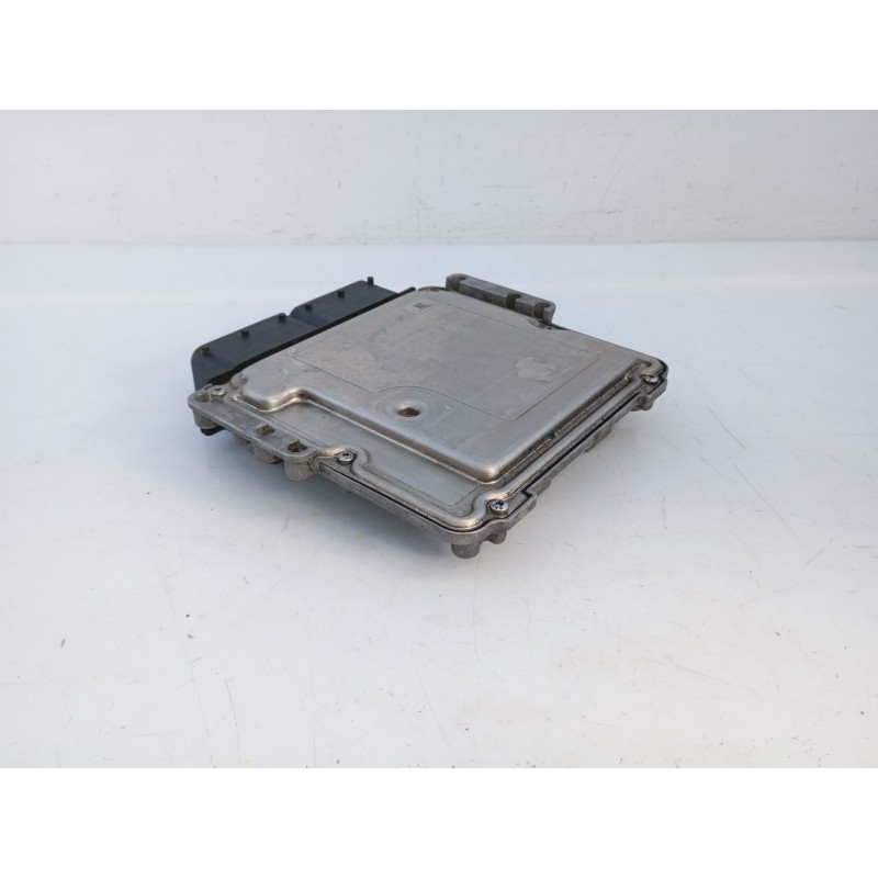 Recambio de centralita motor uce para kia sportage 1.7 crdi cat referencia OEM IAM 391502A380 0281032614 