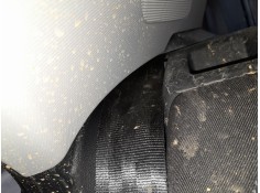 CINTURON SEGURIDAD TRASERO DERECHO 