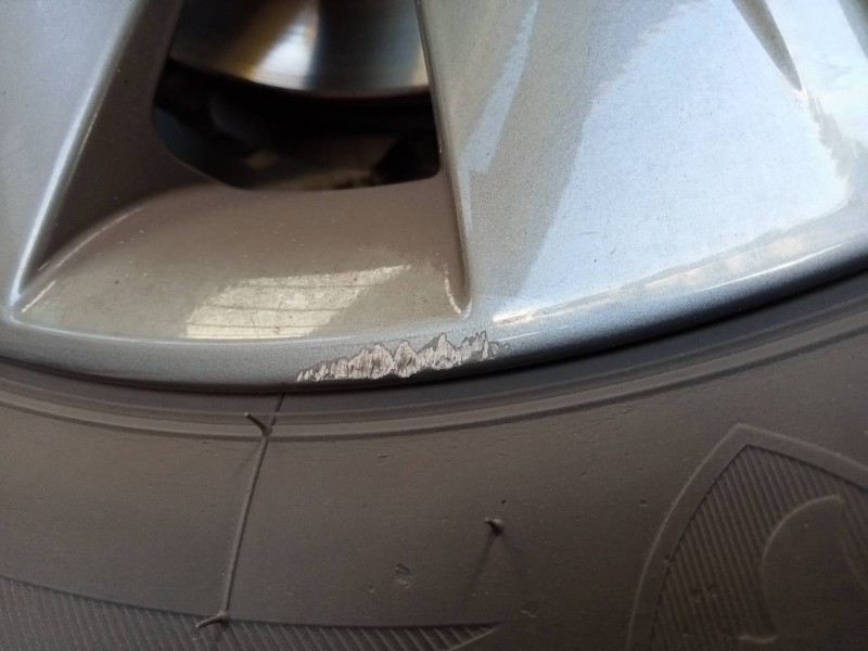 Recambio de llanta para seat leon (5f1) style visio edition referencia OEM IAM 205/55/16  