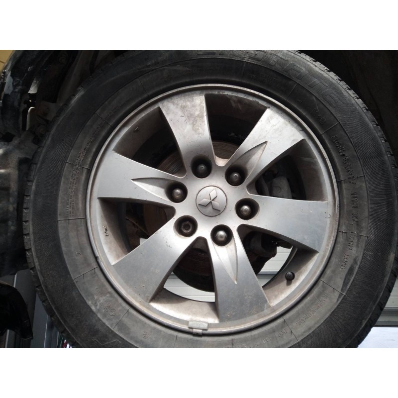 Recambio de llanta para mitsubishi l 200 (ka0/kb0) cabina doble intense 4x4 referencia OEM IAM 245/65/17  