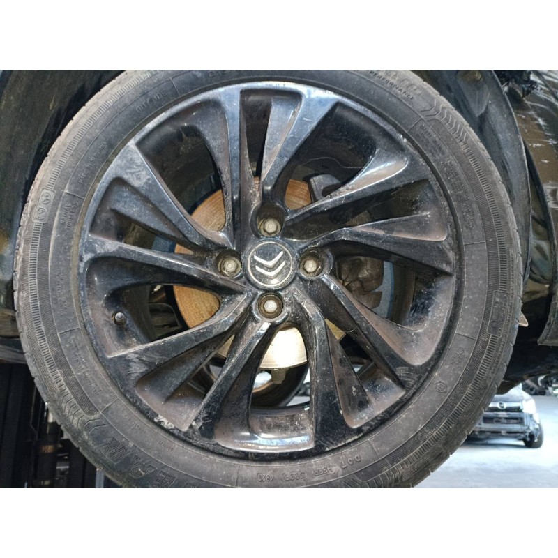 Recambio de llanta para citroen ds4 design referencia OEM IAM 215/55/17  