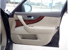 GUARNECIDO PUERTA DELANTERA DERECHA 