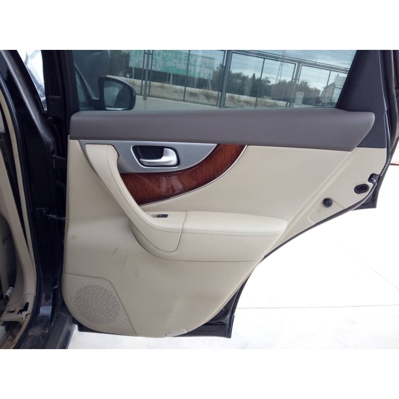 Recambio de guarnecido puerta trasera derecha para infiniti fx fx30d s referencia OEM IAM   
