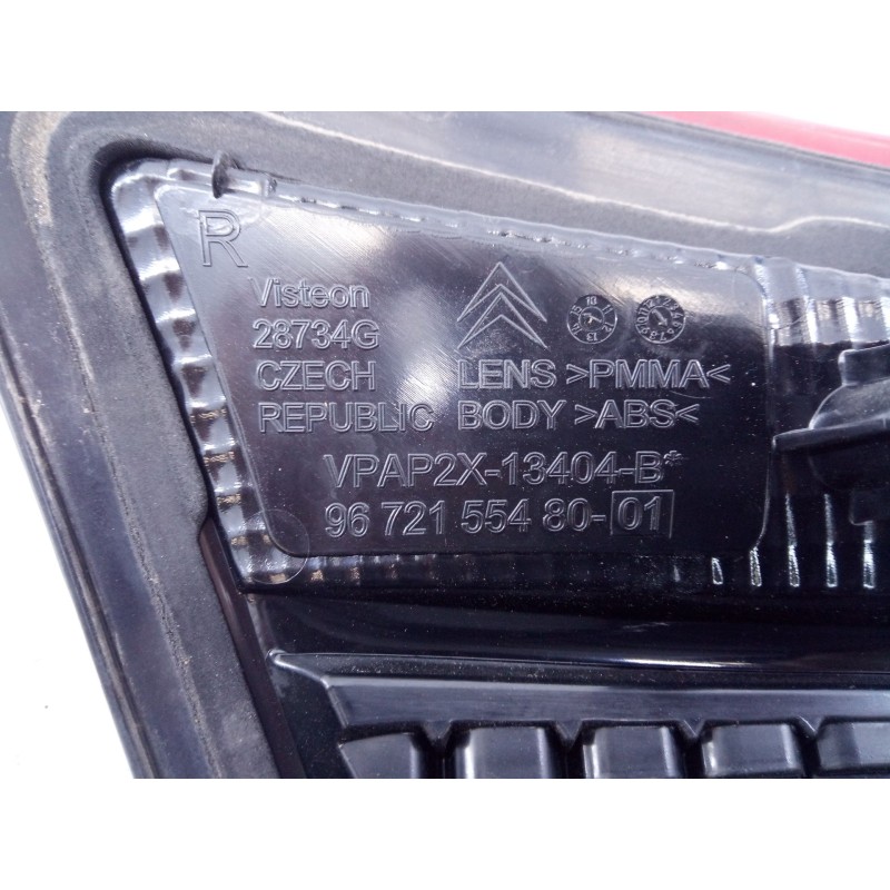 Recambio de piloto trasero derecho porton para citroen c4 lim. seduction referencia OEM IAM 967215548001  