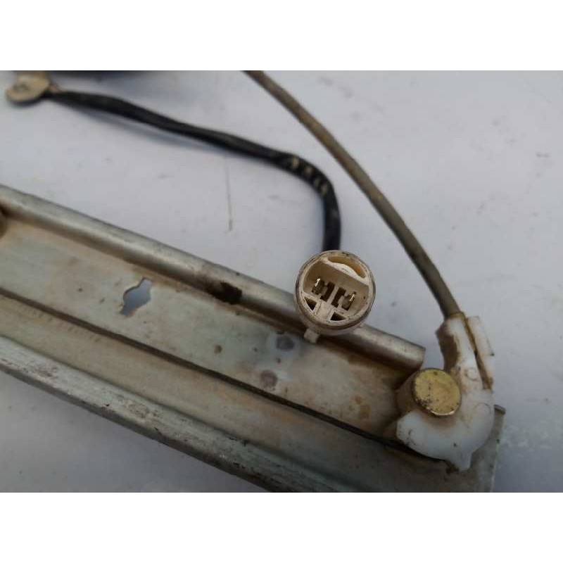 Recambio de elevalunas delantero derecho para hyundai lantra berlina (rd) referencia OEM IAM   