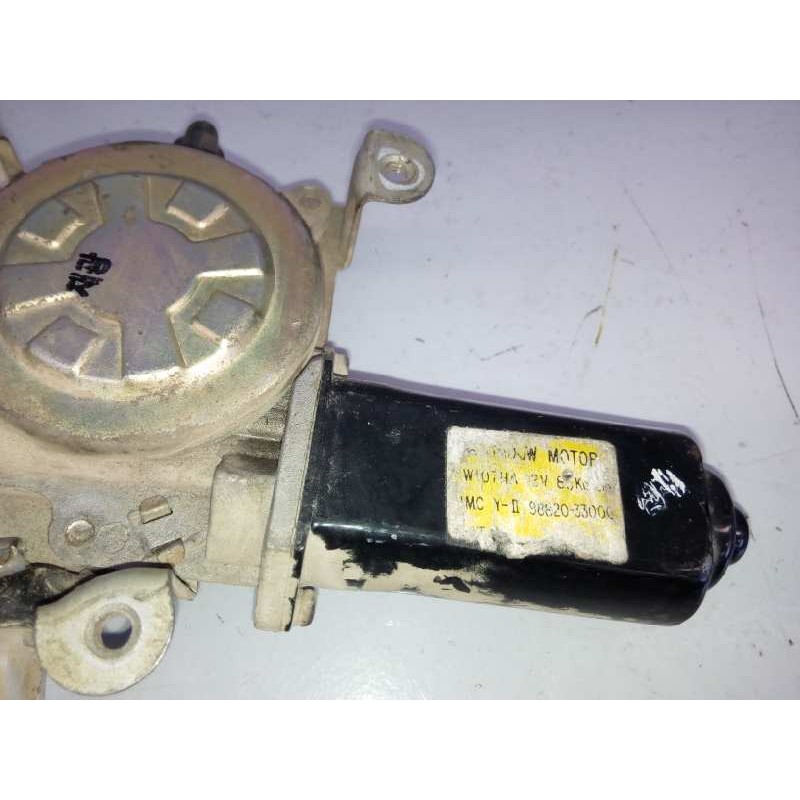 Recambio de elevalunas delantero derecho para hyundai lantra berlina (rd) referencia OEM IAM   