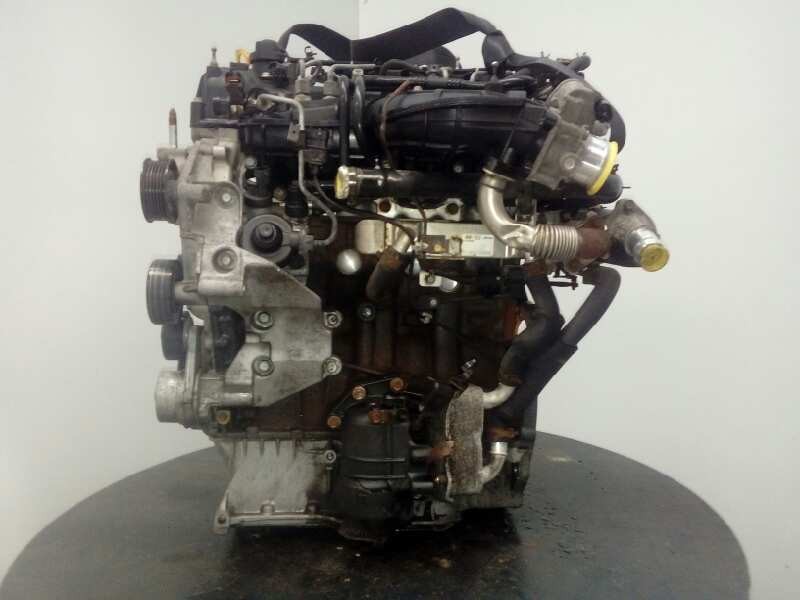 Recambio de despiece motor para hyundai ix35 style awd referencia OEM IAM D4HA DESPIECE M1-A2-18