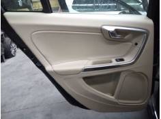 GUARNECIDO PUERTA TRASERA IZQUIERDA 