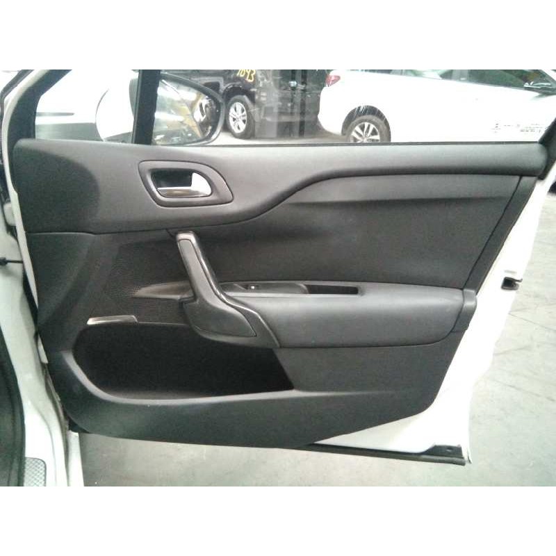Recambio de guarnecido puerta delantera derecha para citroen ds4 design referencia OEM IAM   