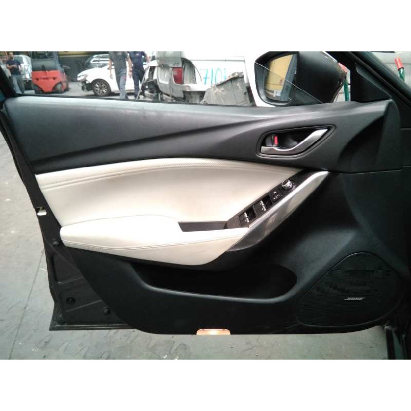 Recambio de guarnecido puerta delantera izquierda para mazda 6 lim. (gh)(.2012) luxury referencia OEM IAM   