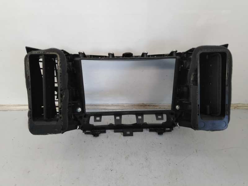 Recambio de rejilla aireadora para infiniti fx fx30d s referencia OEM IAM   