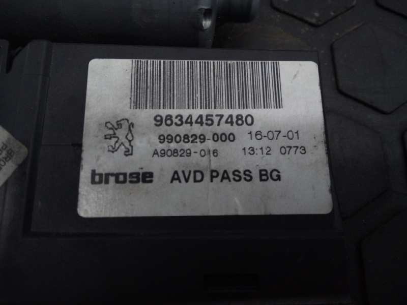 Recambio de motor elevalunas delantero derecho para peugeot 307 (s1) xr referencia OEM IAM 0130821766 9634457480 