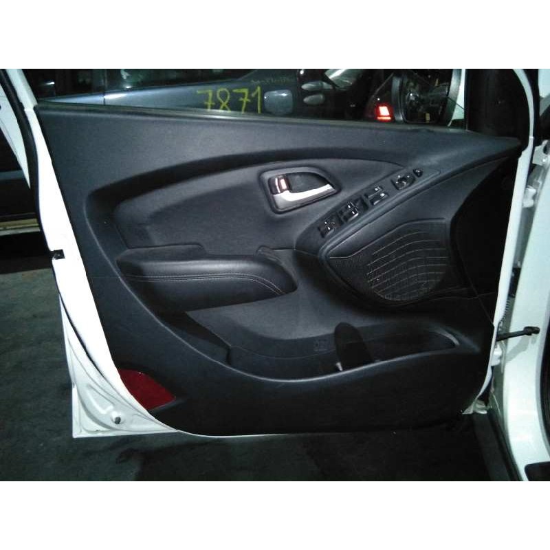 Recambio de guarnecido puerta delantera izquierda para hyundai ix35 comfort 2wd referencia OEM IAM   