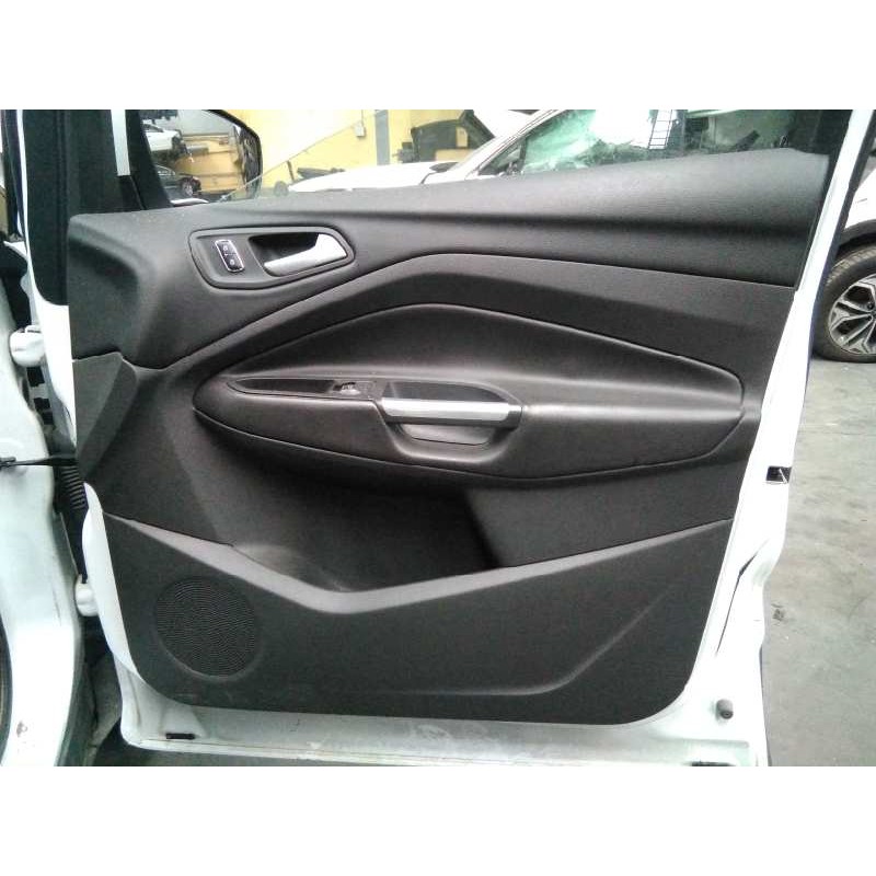 Recambio de guarnecido puerta delantera derecha para ford kuga (cbs) titanium referencia OEM IAM   