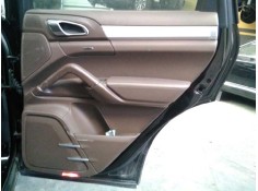 GUARNECIDO PUERTA TRASERA DERECHA 